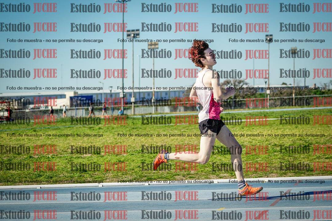 Fotos de los 400 m llanos de varones