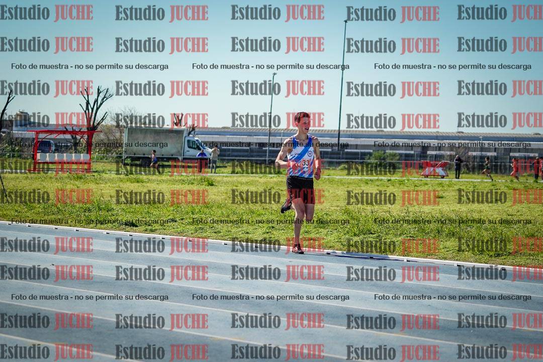 Fotos de los 5000 m llanos de mujeres y varones