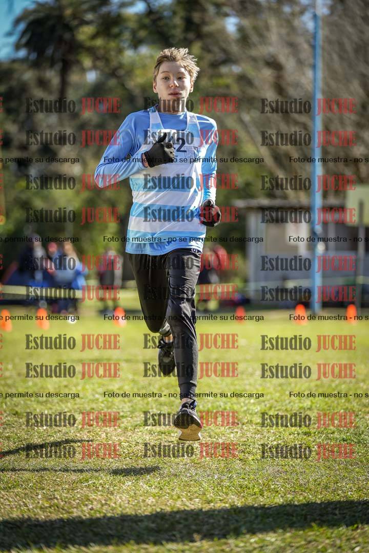 Fotos de la llegada del cross de 2000 m