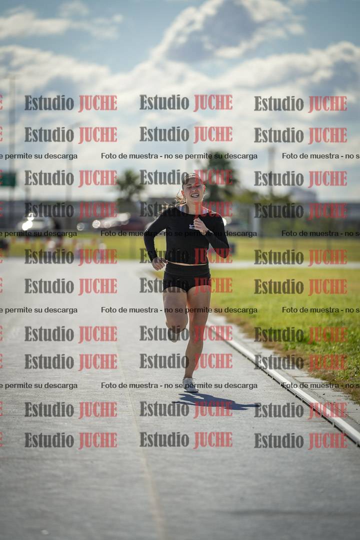 Fotos de los 800 m llanos de mujeres - heptatlón 7