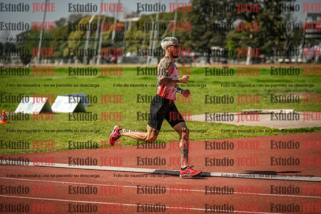 Fotos de los 1500 m llanos de varones