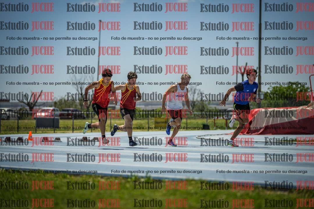 Fotos de los 100 m llanos de varones