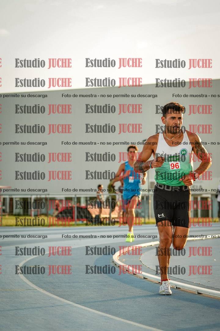 Fotos de los 3000 m llanos de varones