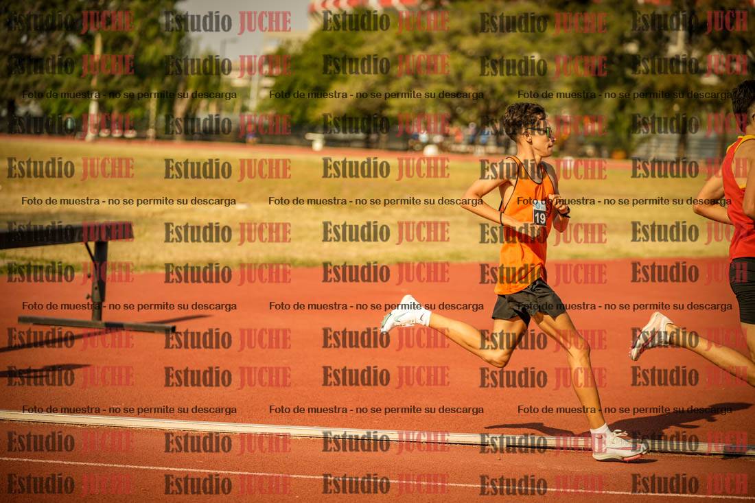 Fotos de los 1500 m llanos de varones