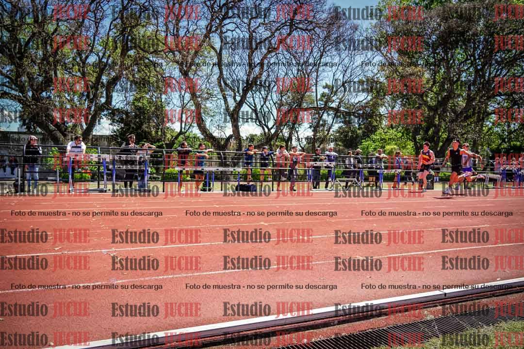 Fotos de los 100 m llanos de varones