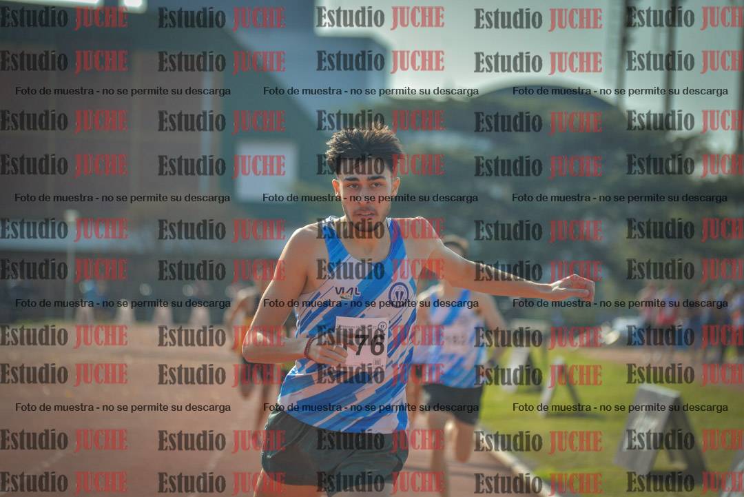 Fotos de los 800 m llanos de varones