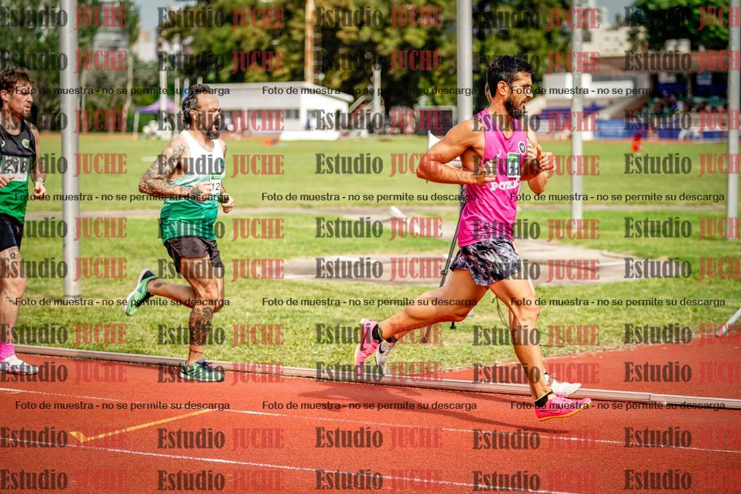 Fotos de los 3000 m llanos de varones