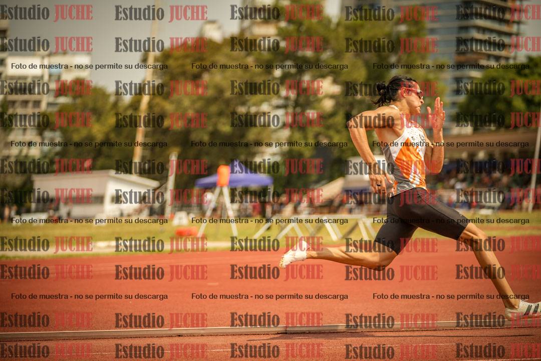 Fotos de los 200 m llanos de varones
