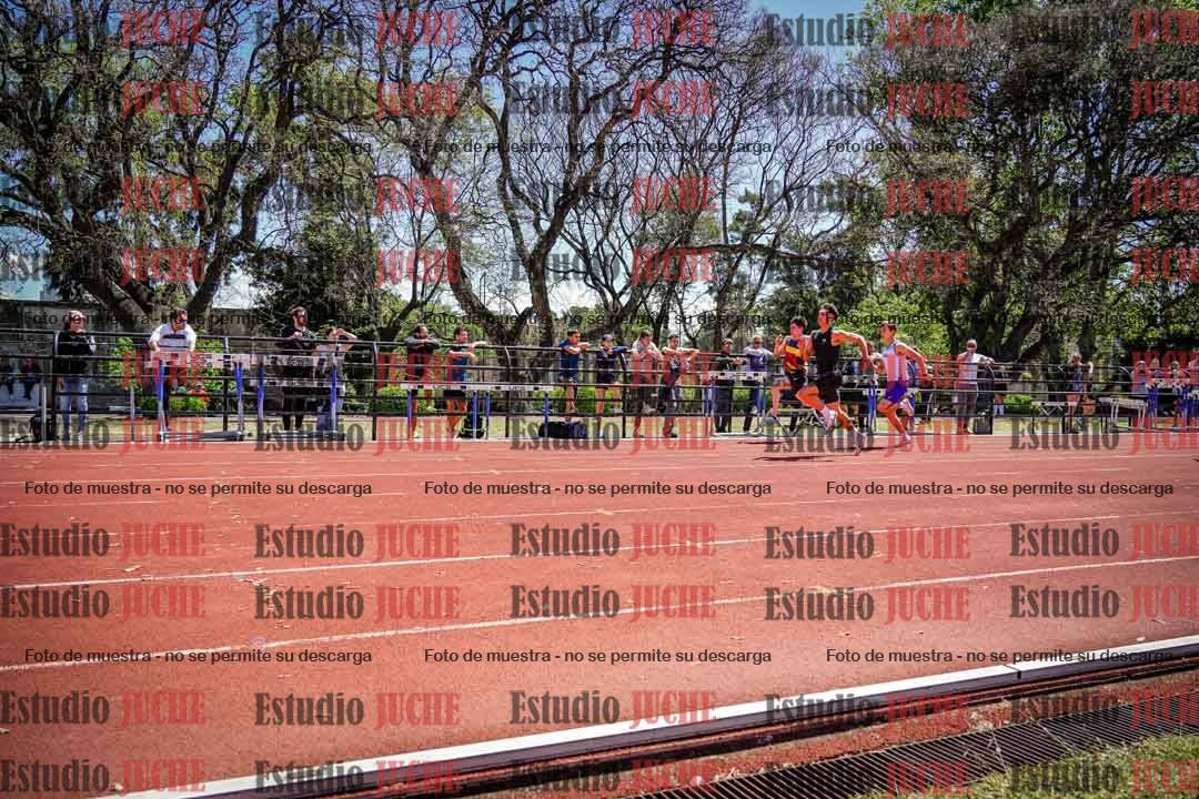 Fotos de los 100 m llanos de varones