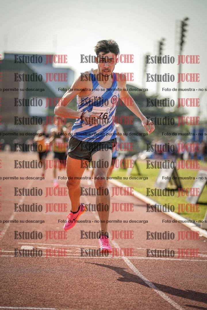 Fotos de los 800 m llanos de varones