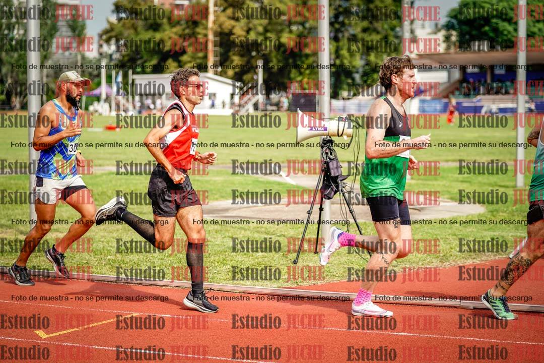 Fotos de los 3000 m llanos de varones