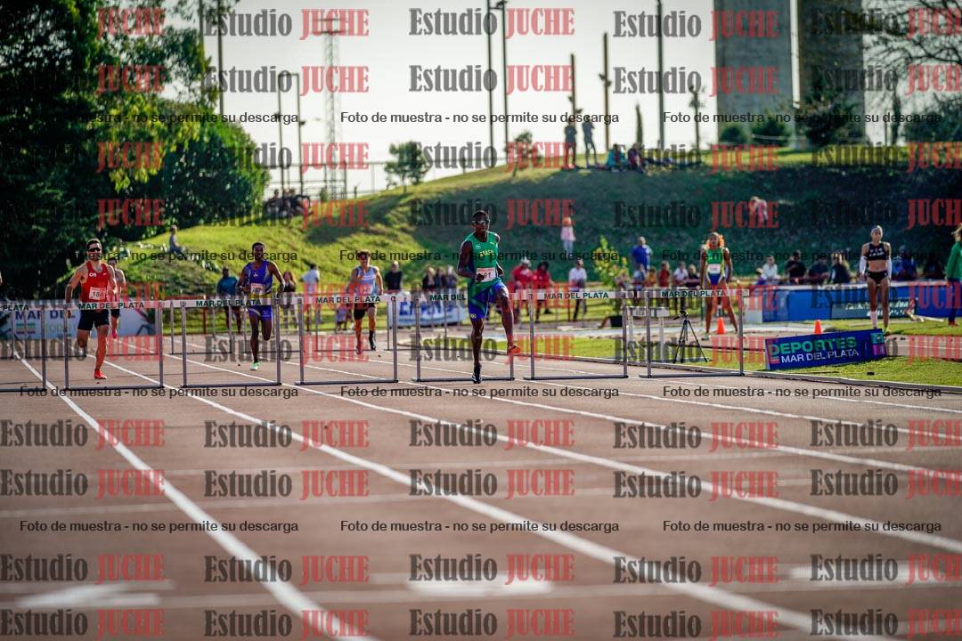 Fotos de los 400 m con vallas de varones