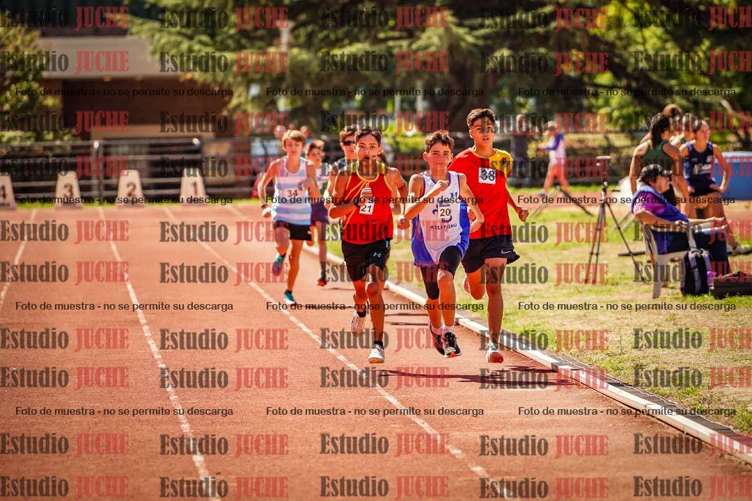 Fotos de los 600 m llanos de varones