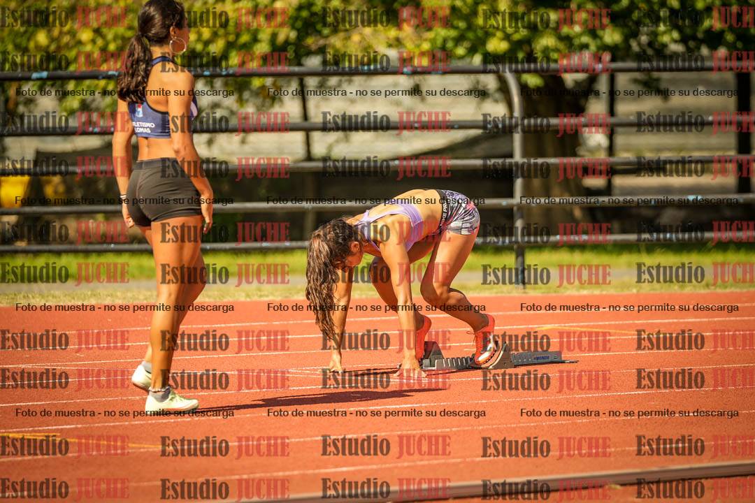 Fotos de los 200 m llanos de mujeres - combinadas 4