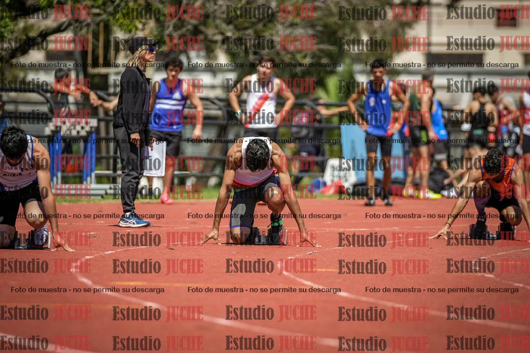 Fotos de los 200 m llanos de varones