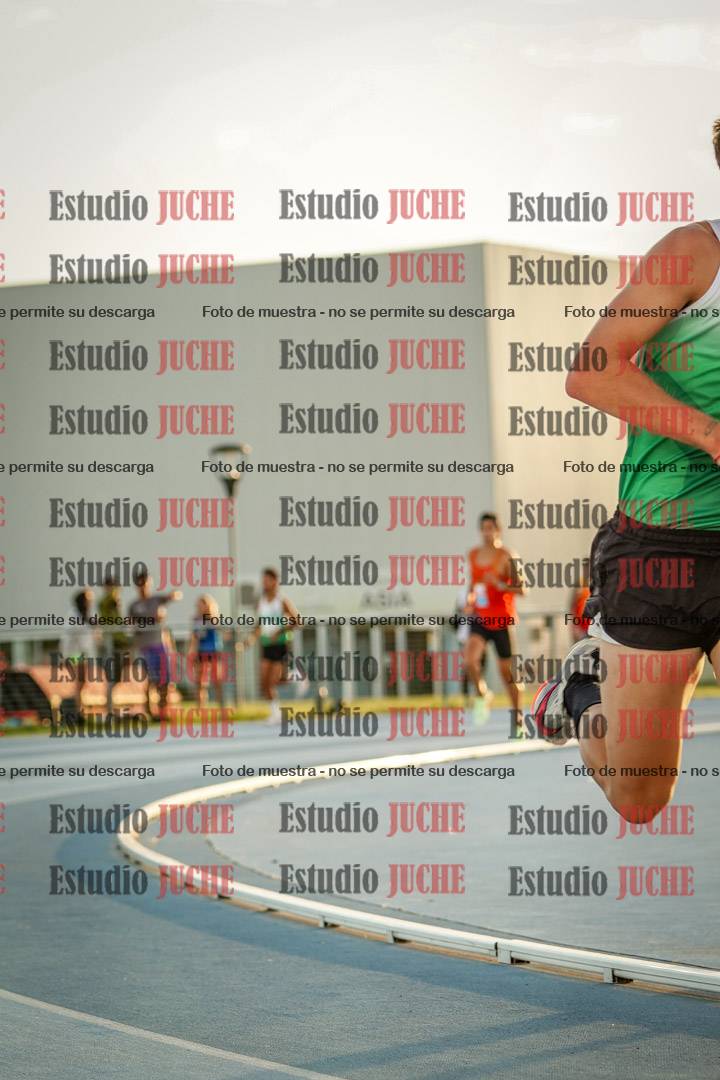Fotos de los 3000 m llanos de varones