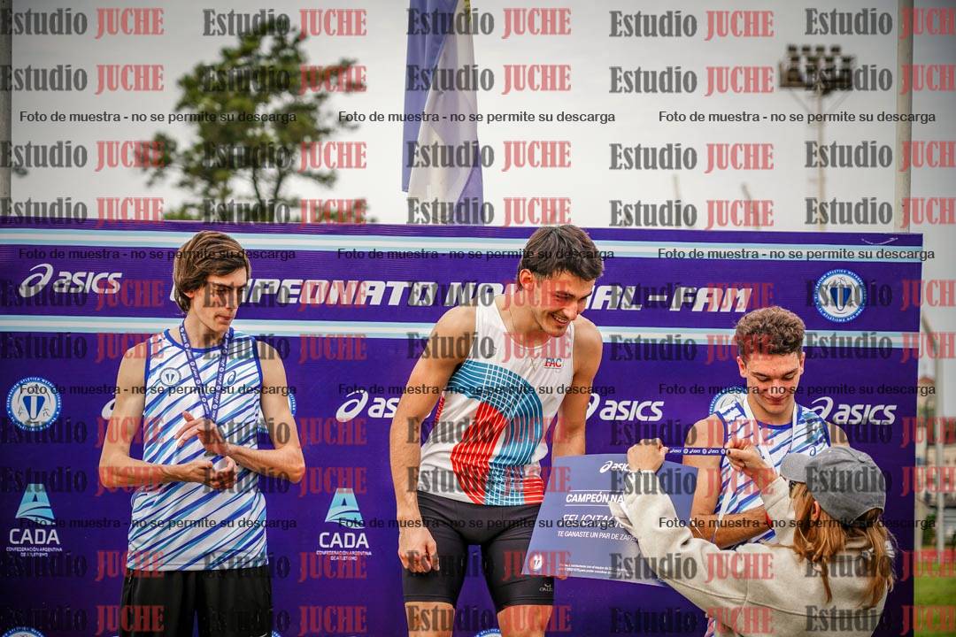 Fotos de algunos extras del día 1
