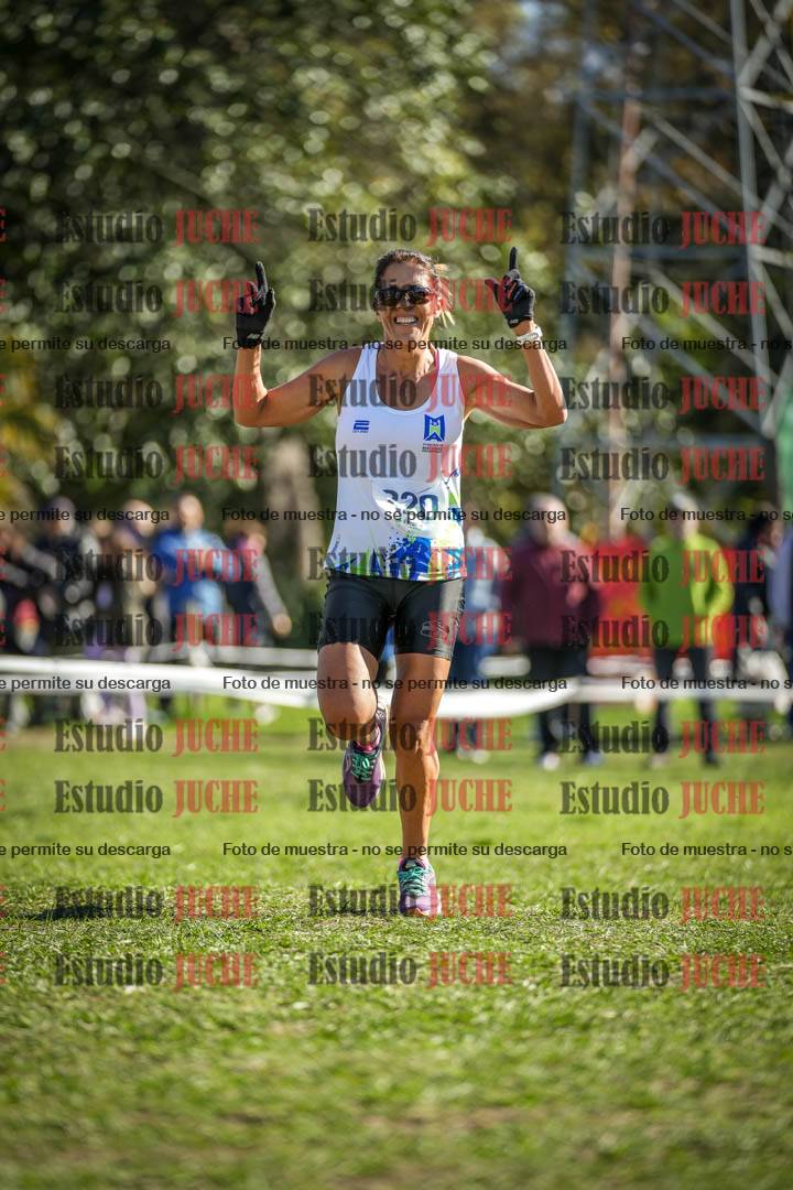 Fotos de la llegada del cross de 6000 m
