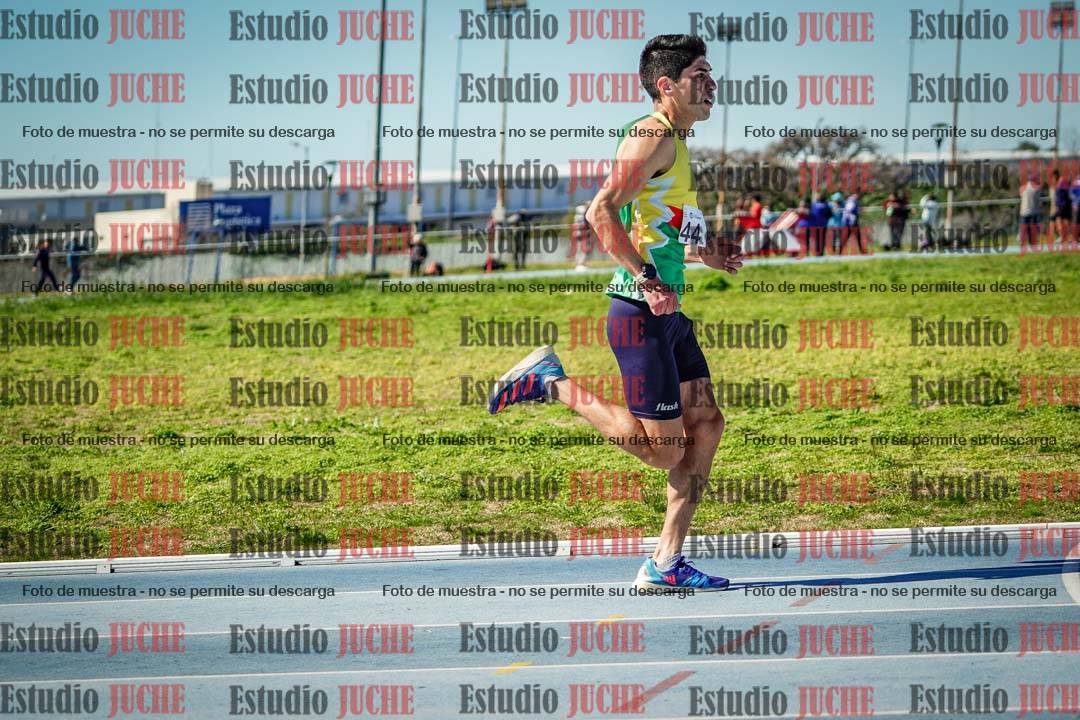 Fotos de los 5000 m llanos de mujeres y varones
