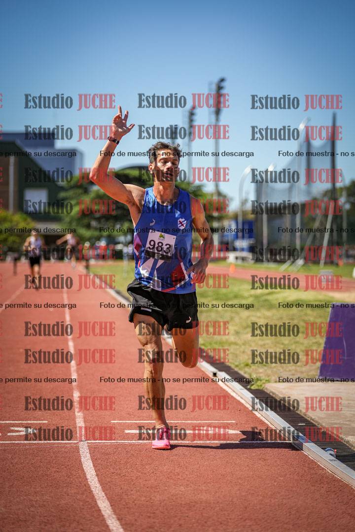 Fotos de los 3000 m con obstáculos de varones