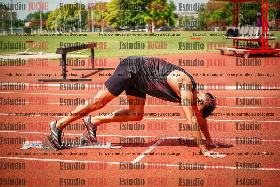 Fotos de los 400 m llanos de varones
