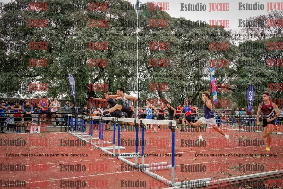 Fotos de los 110 m con vallas de varones - FINAL