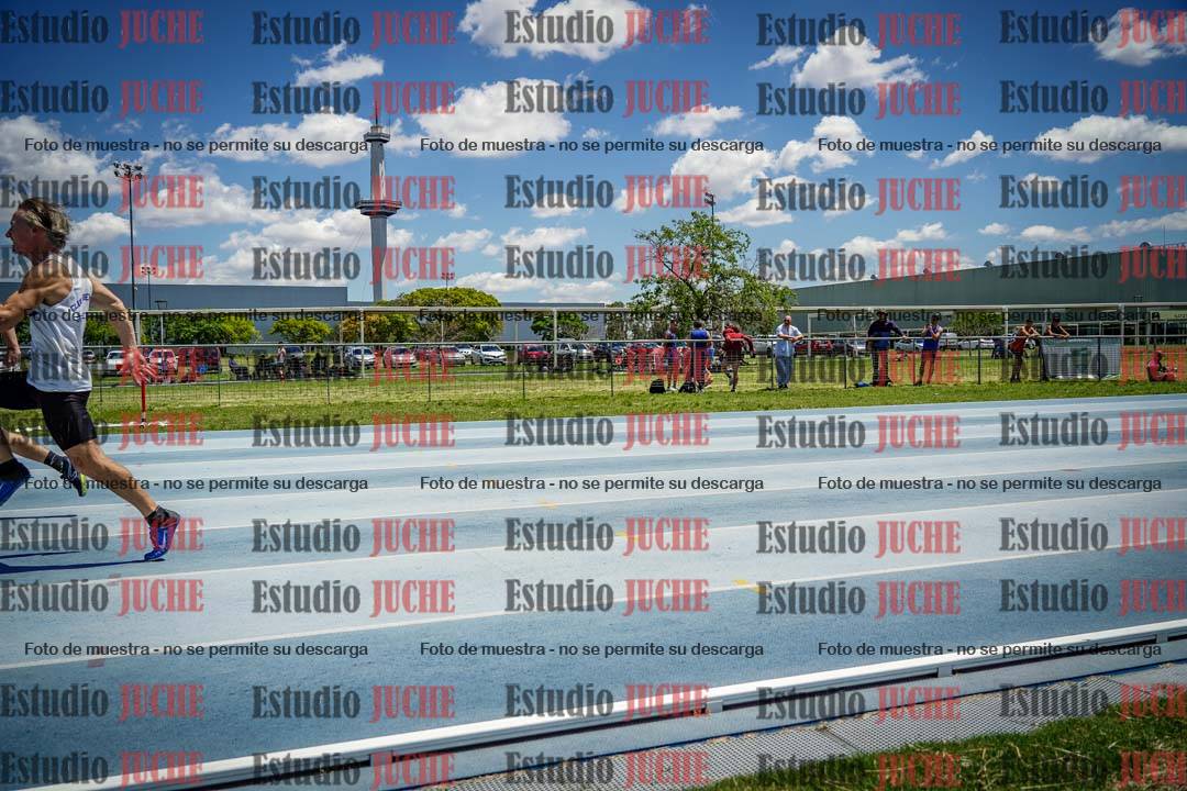 Fotos de los 100 m llanos de varones