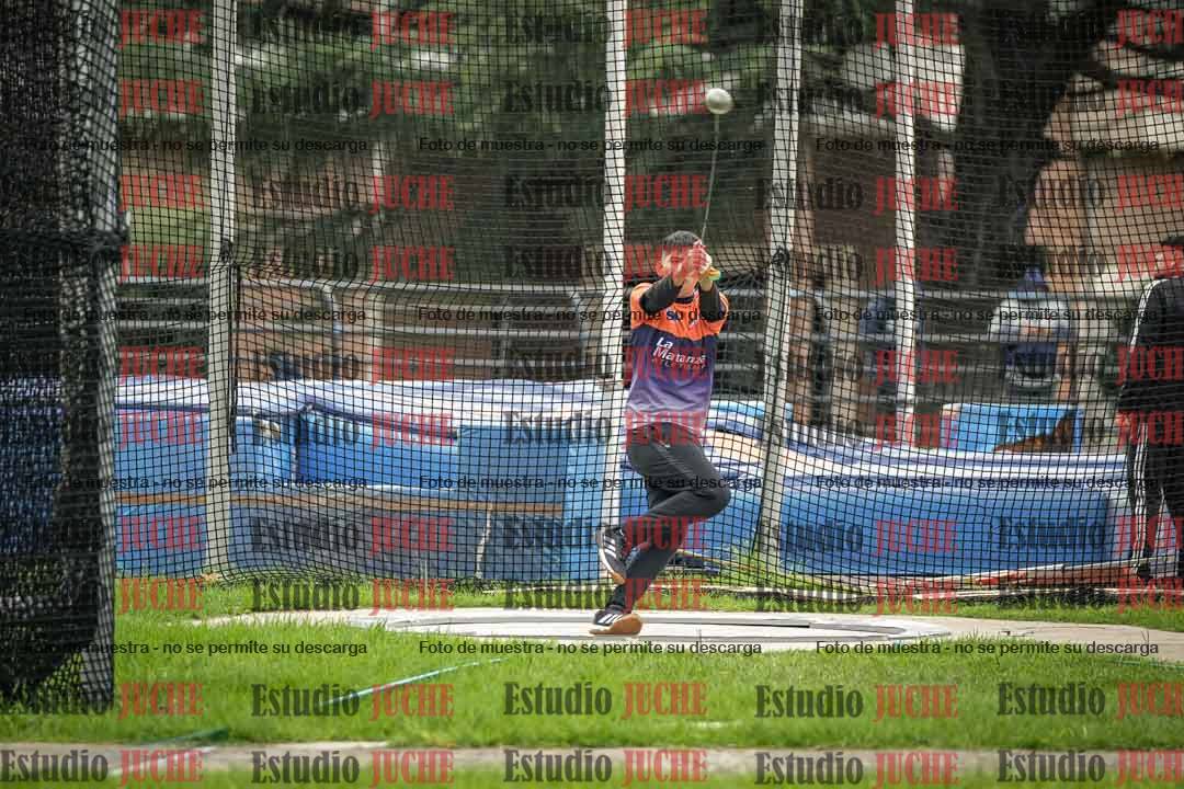 Fotos del lanzamiento de martillo de varones