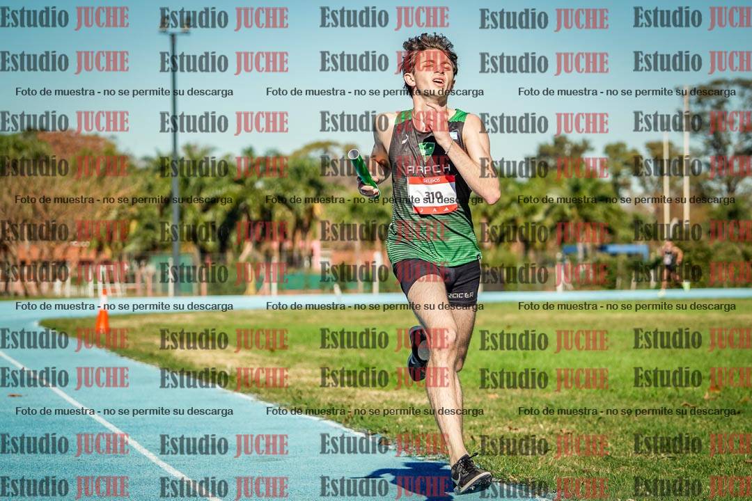 Fotos durante los relevos