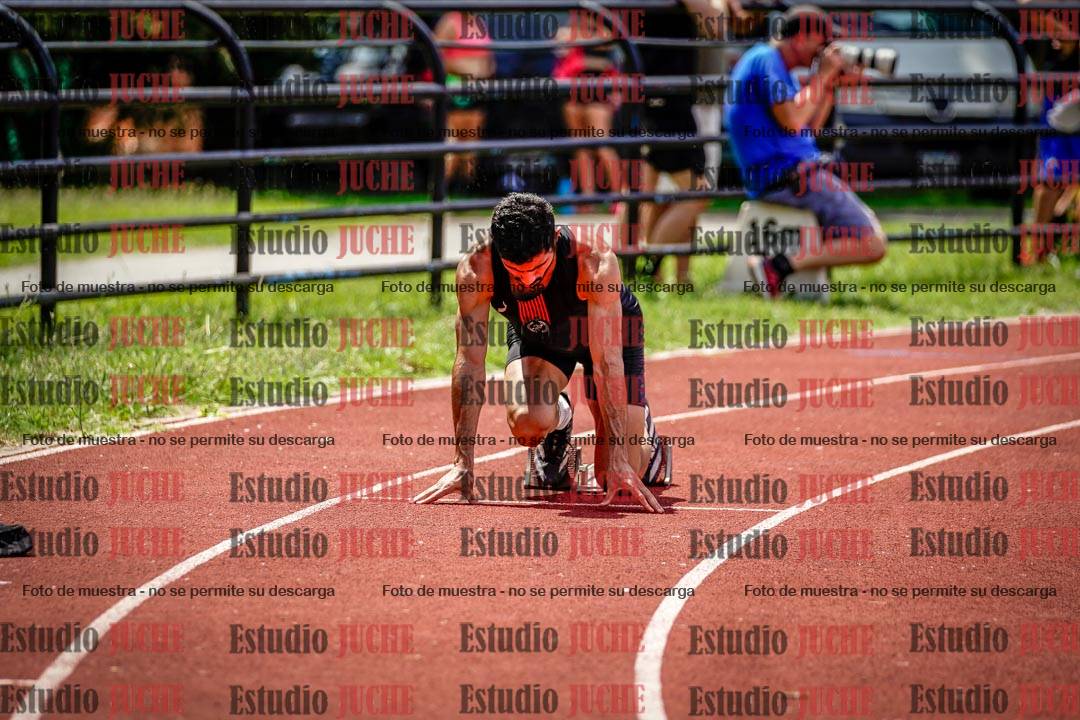 Fotos de los 400 m llanos de varones