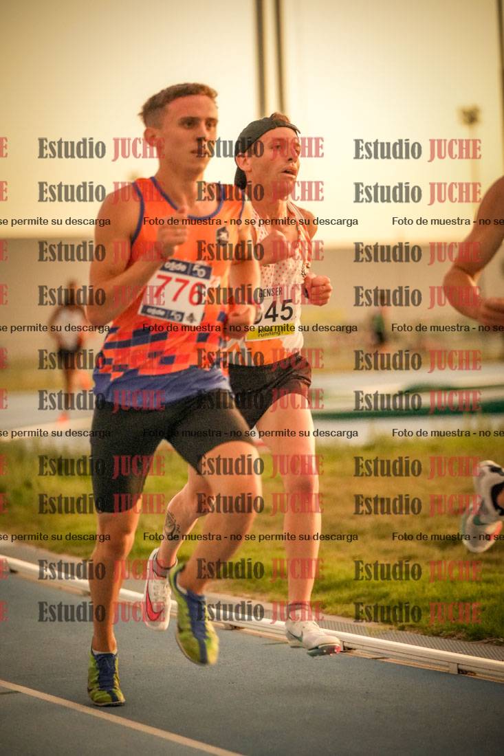 Fotos de los 3000 m llanos de varones