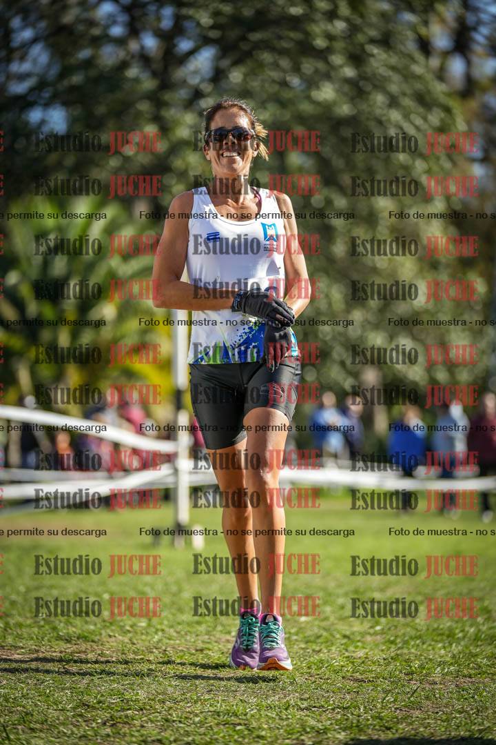 Fotos de la llegada del cross de 6000 m