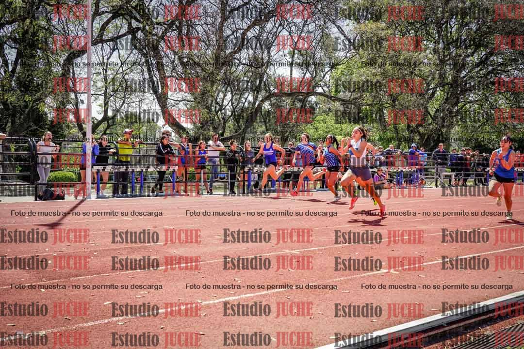 Fotos de los 80 m llanos de mujeres