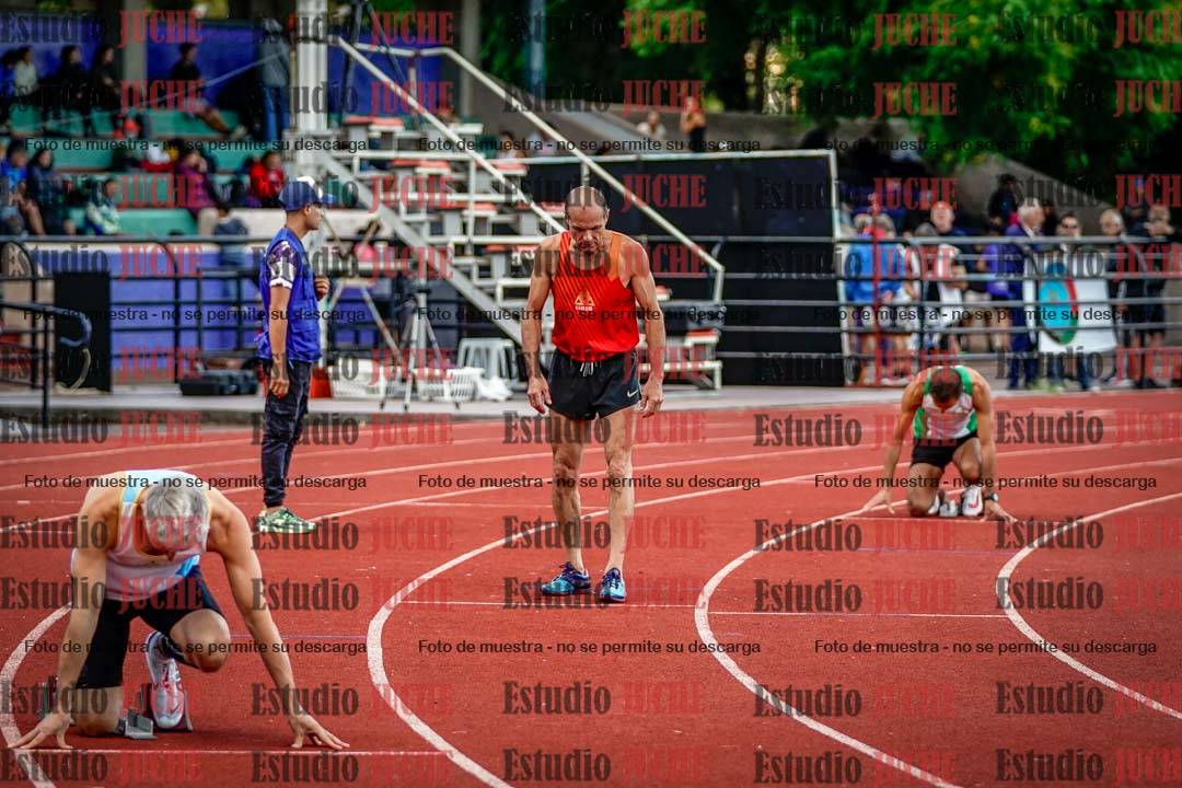 Fotos de los 400 m llanos de varones