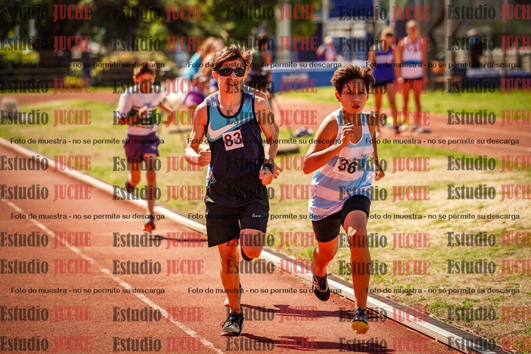 Fotos de los 600 m llanos de varones