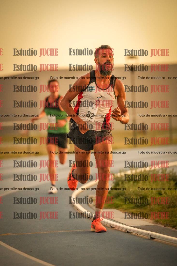 Fotos de los 3000 m llanos de varones