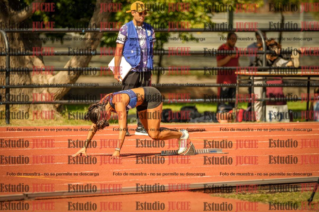 Fotos de los 200 m llanos de mujeres - combinadas 4