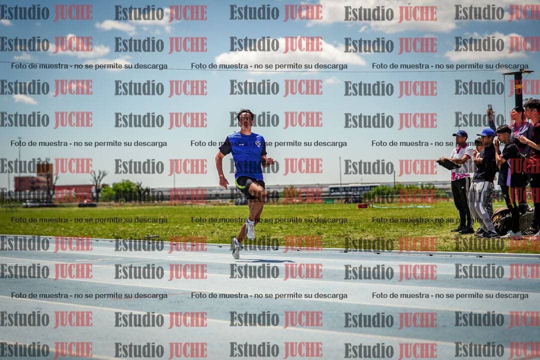 Fotos de los 100 m llanos de varones