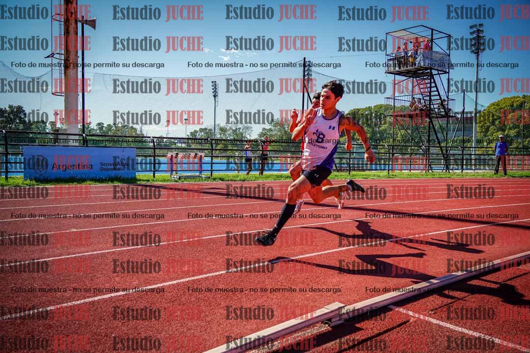 Fotos de los 200 m llanos de varones