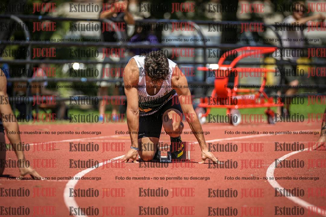 Fotos de los 200 m llanos de varones