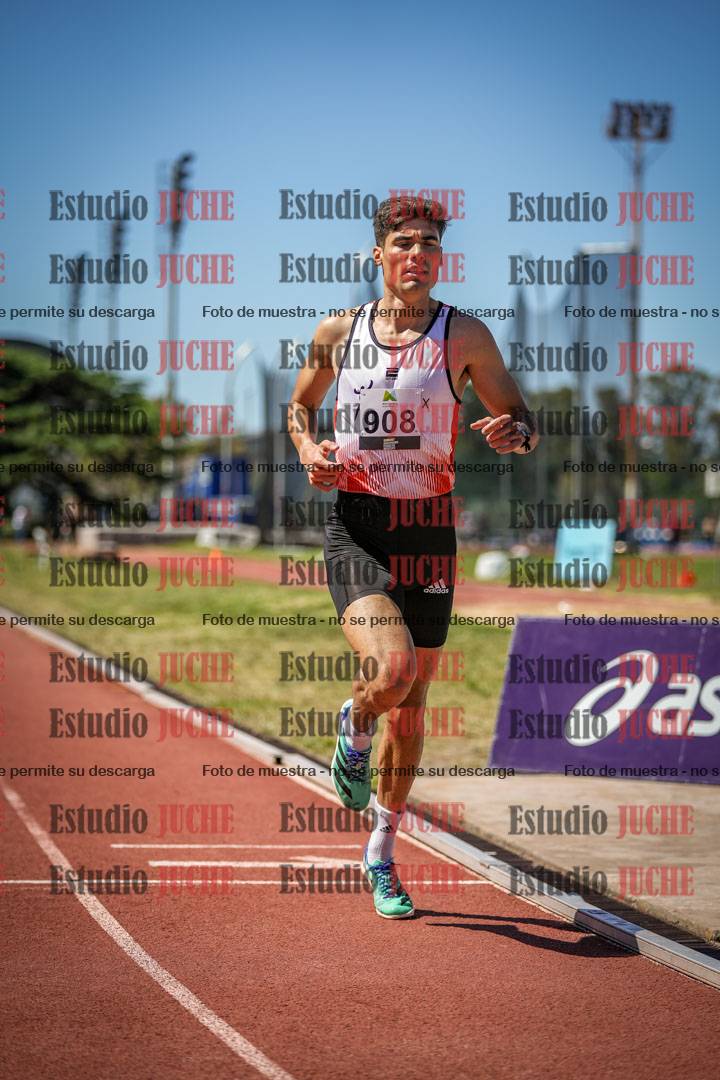 Fotos de los 3000 m con obstáculos de varones