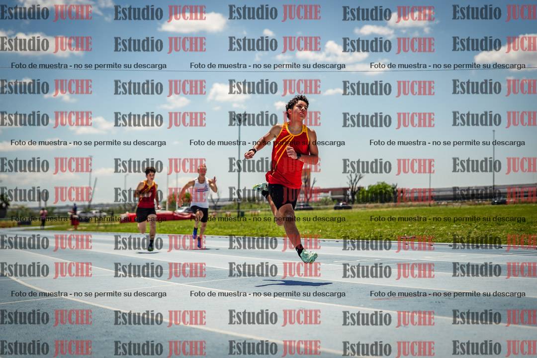 Fotos de los 100 m llanos de varones