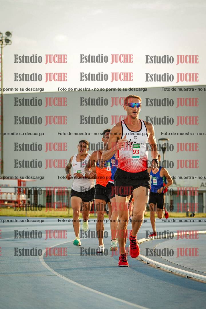 Fotos de los 3000 m llanos de varones