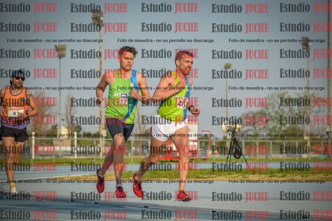 Fotos de los 3000 m llanos de varones