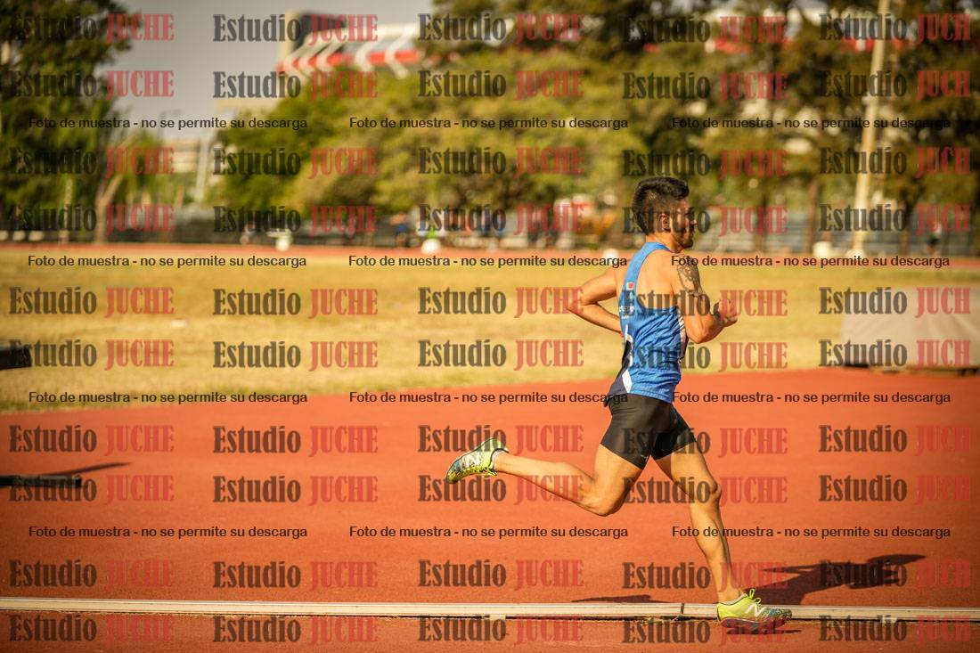Fotos de los 1500 m llanos de varones