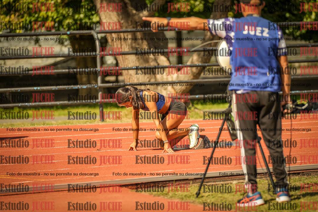Fotos de los 200 m llanos de mujeres - combinadas 4