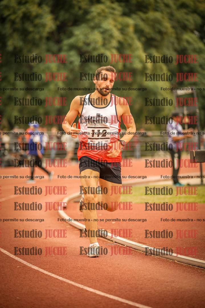 Fotos de los 800 m llanos de varones