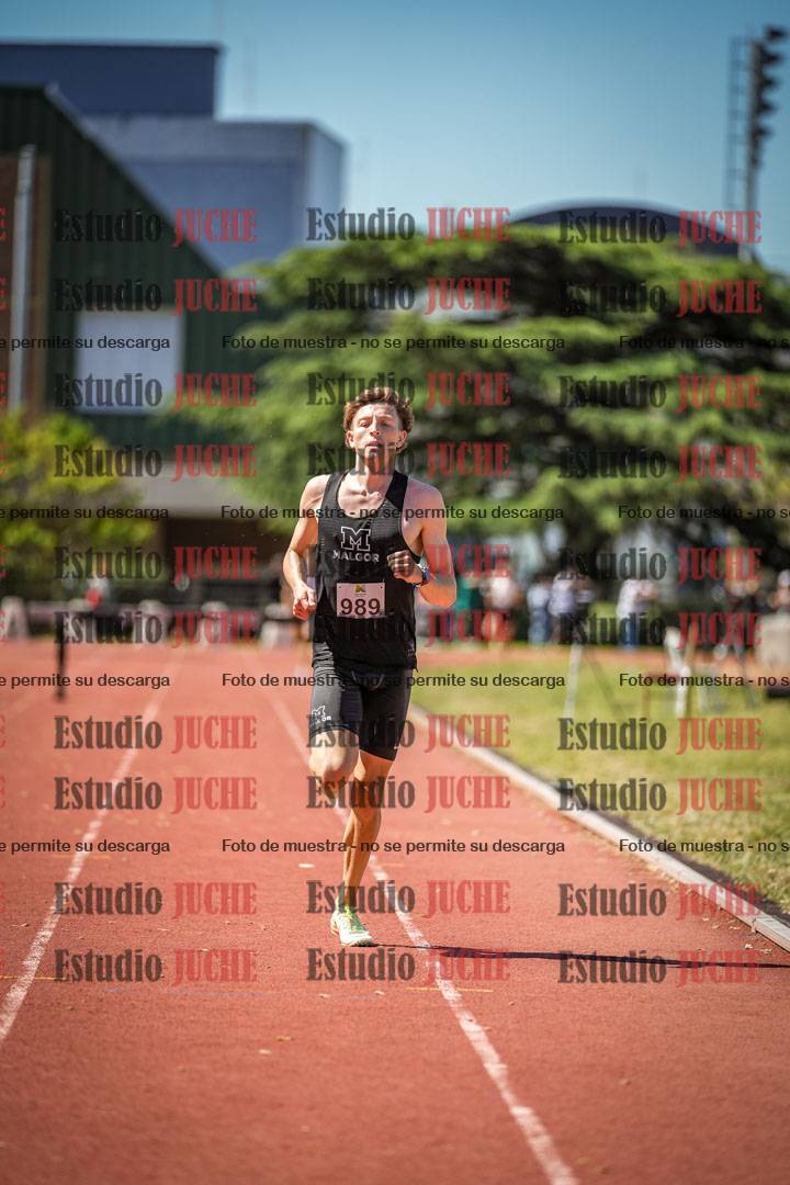 Fotos de los 3000 m con obstáculos de varones