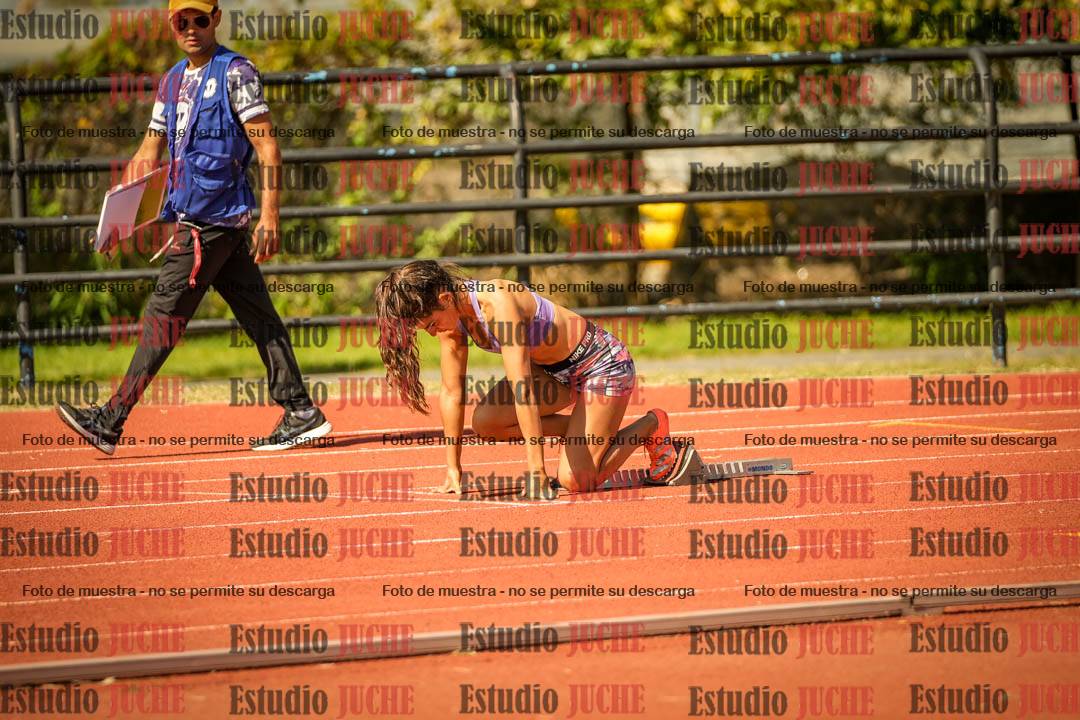 Fotos de los 200 m llanos de mujeres - combinadas 4