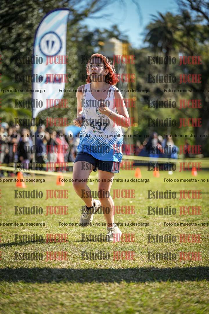 Fotos de la llegada del cross de 2000 m